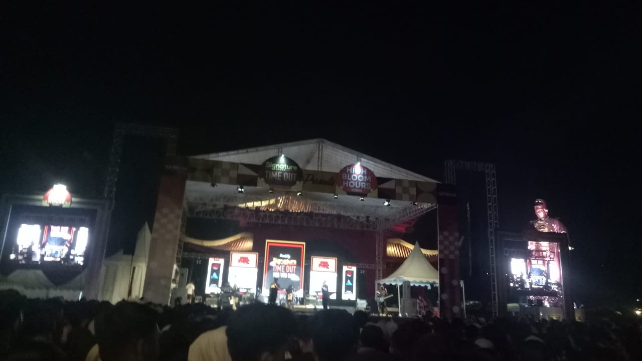 Meriahnya Festival Musik High Bloom Hours di Semarang 